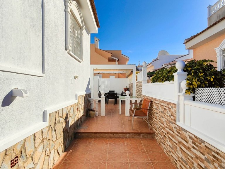 Villa for Sale in Rojales - Ciudad Quesada, Alicante 14