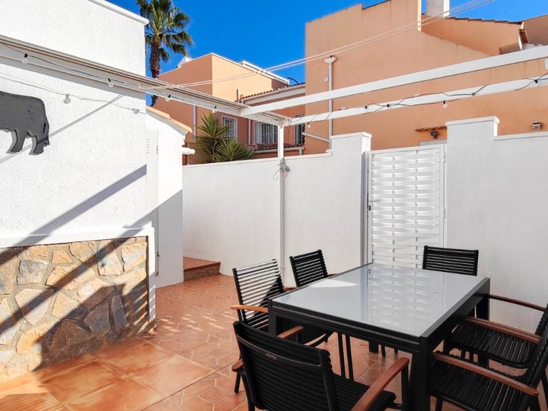 Villa for Sale in Rojales - Ciudad Quesada, Alicante 16