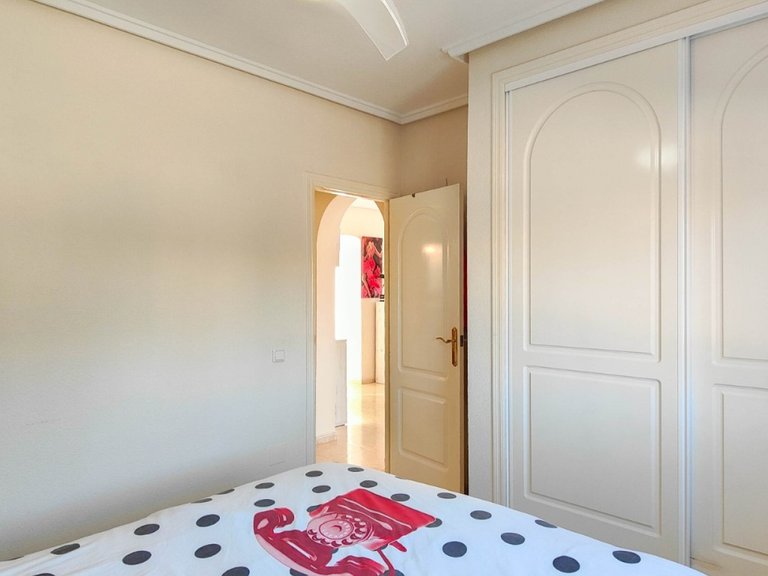 Villa for Sale in Rojales - Ciudad Quesada, Alicante 38