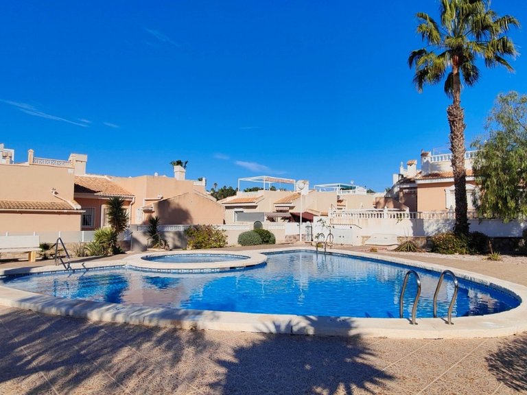 Villa for Sale in Rojales - Ciudad Quesada, Alicante 47