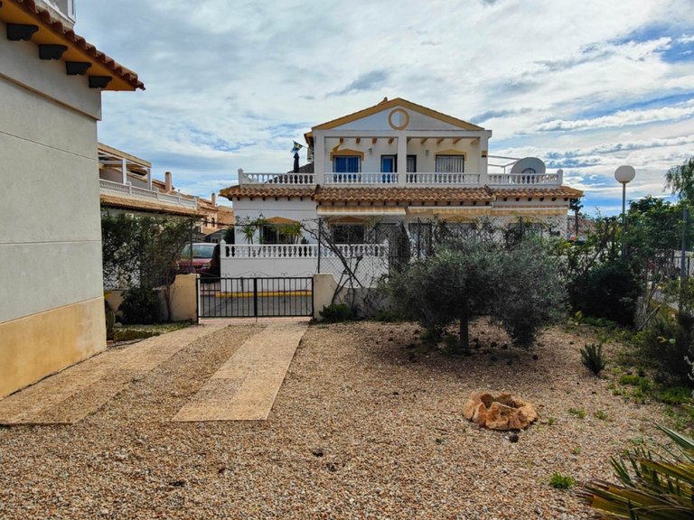 Town House for Sale in Orihuela Costa, Alicante 5