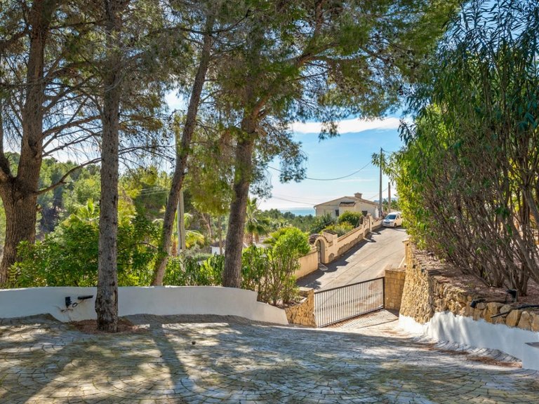 Villa for Sale in Altea, Alicante 27