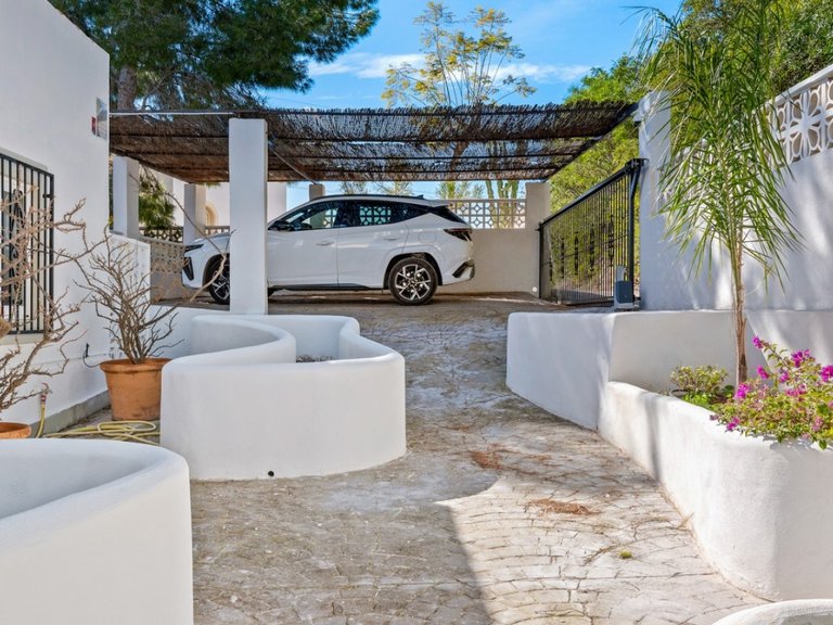 Villa for Sale in Altea, Alicante 29