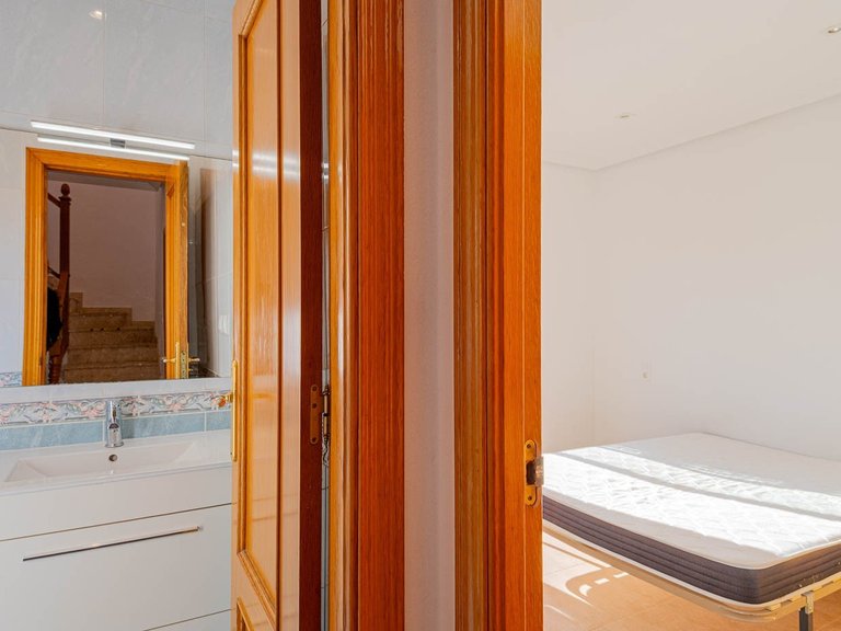 Town House for Sale in Orihuela Costa, Alicante 19