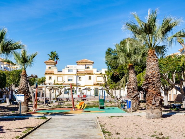 Town House for Sale in Torrevieja, Alicante 8