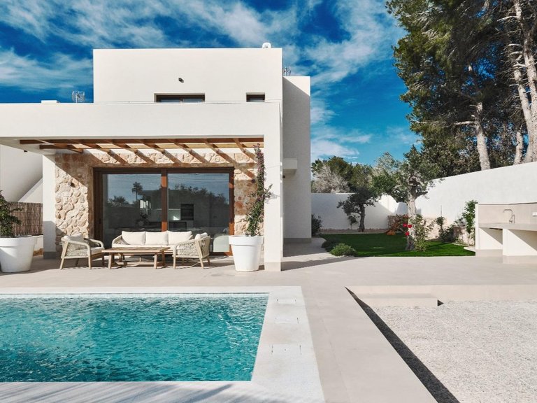 Villa for Sale in Orihuela Costa, Alicante 27