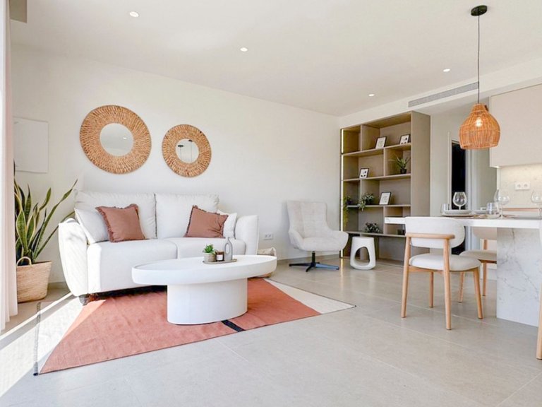 Villa for Sale in Santiago De La Ribera, Alicante 1