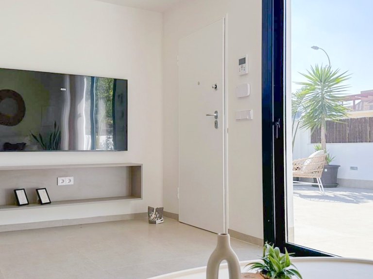 Villa for Sale in Santiago De La Ribera, Alicante 6