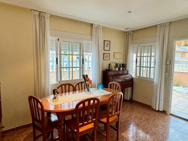 Villa for Sale in Torrevieja, Alicante 6