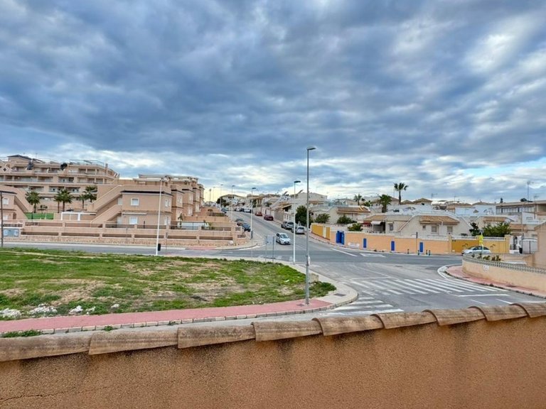 Villa for Sale in Torrevieja, Alicante 27