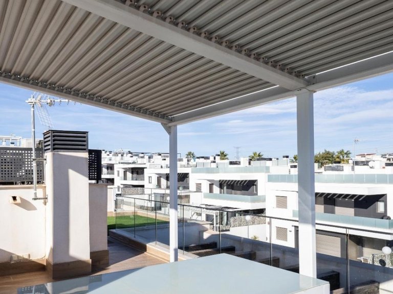 Villa for Sale in Orihuela Costa, Alicante 28