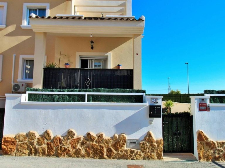 Villa for Sale in San Miguel De Salinas, Alicante 1