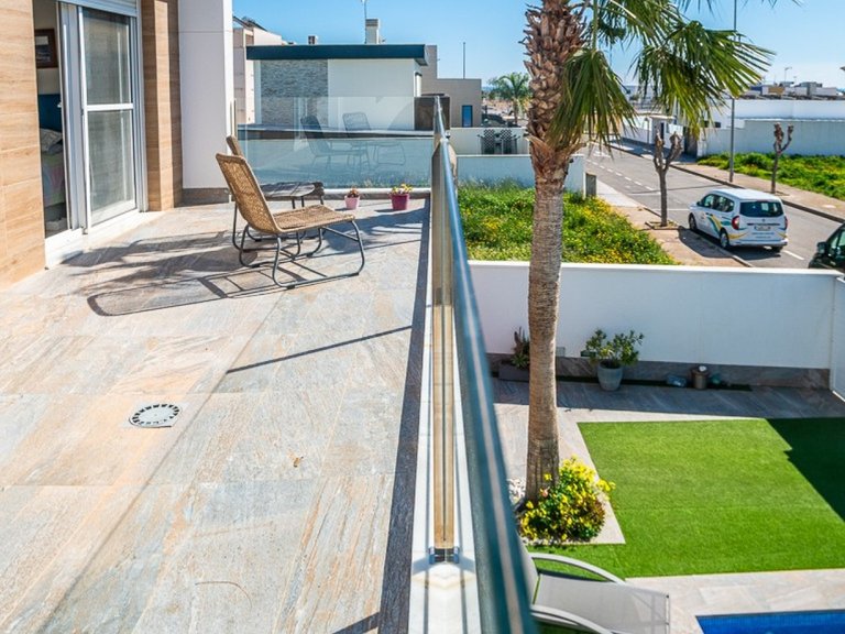 Villa for Sale in Pilar De La Horadada, Alicante 24