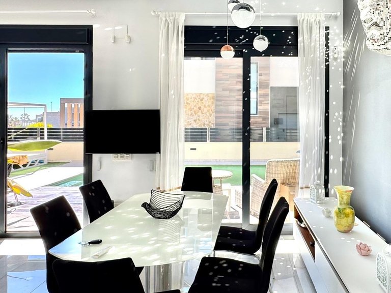 Villa for Sale in Orihuela Costa, Alicante 27