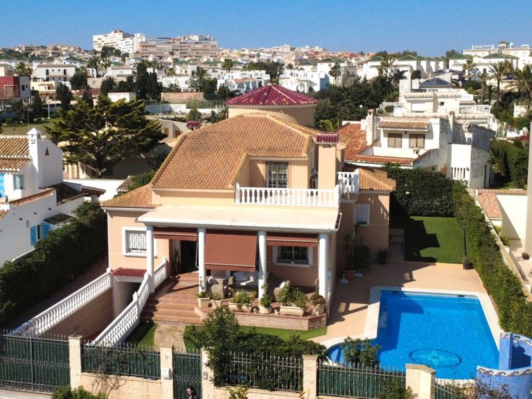 Villa for Sale in Costa Blanca Torrevieja, Alicante 13
