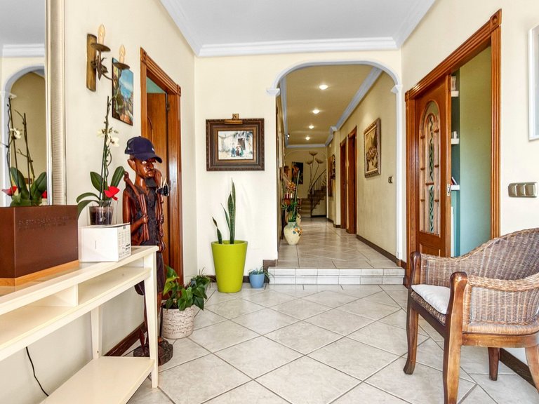 Villa for Sale in Costa Blanca Torrevieja, Alicante 25