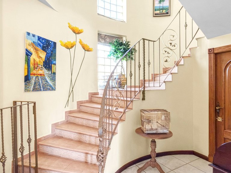 Villa for Sale in Costa Blanca Torrevieja, Alicante 32