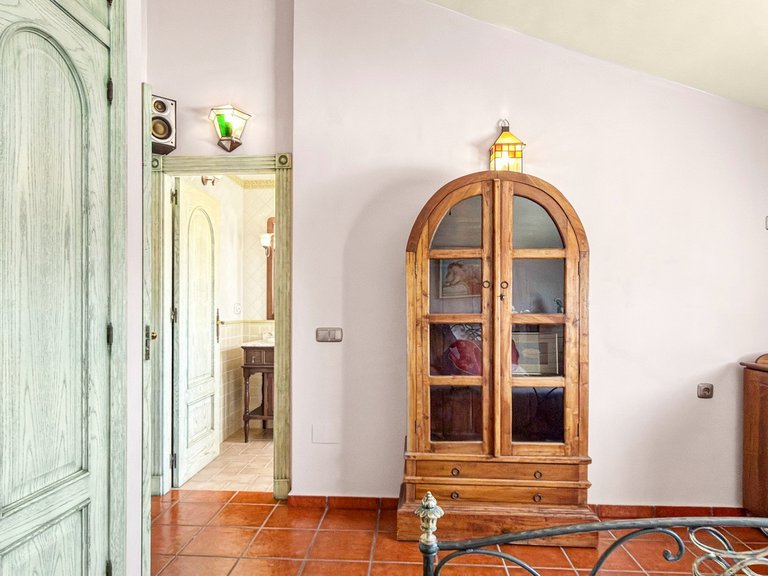 Villa for Sale in Costa Blanca Torrevieja, Alicante 37