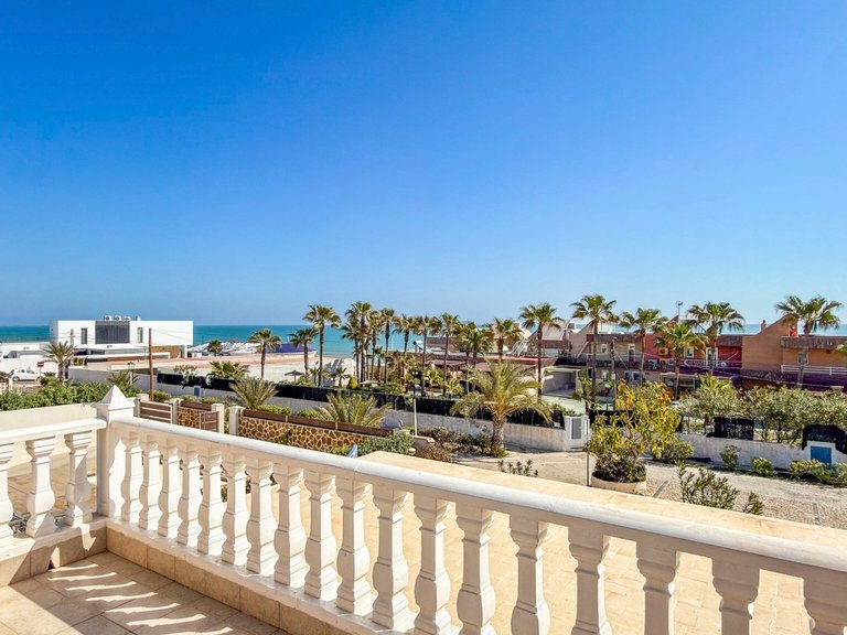 Villa for Sale in Costa Blanca Torrevieja, Alicante 35