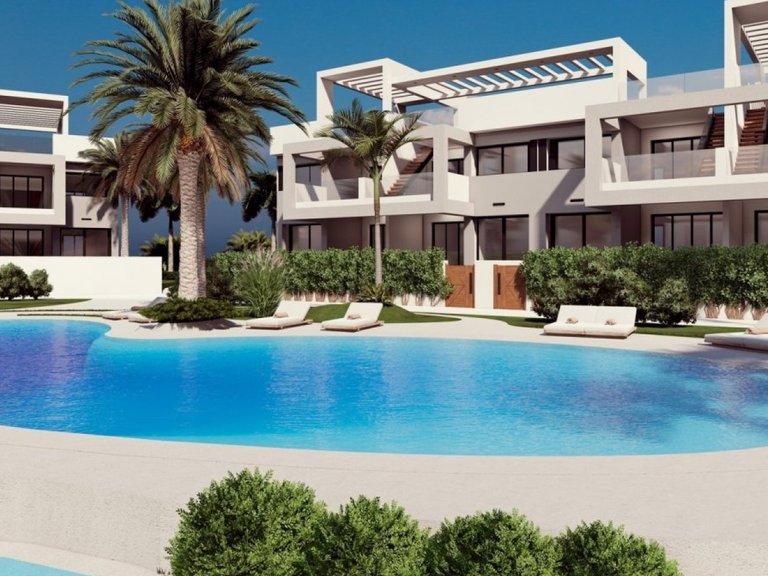 Villa for Sale in Torrevieja, Alicante 2