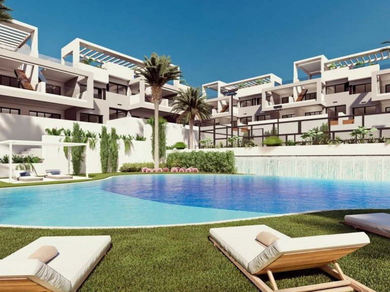 Villa for Sale in Torrevieja, Alicante 11