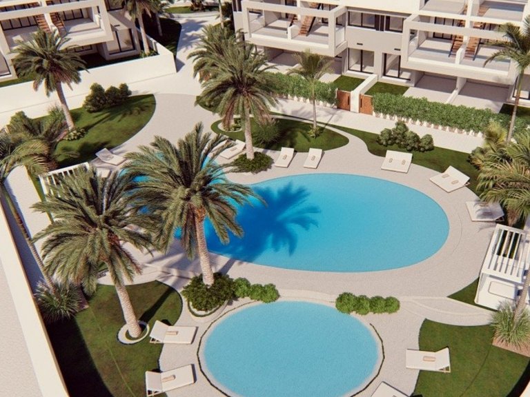 Villa for Sale in Torrevieja, Alicante 15