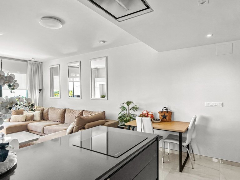 Apartment for Sale in Costa Blanca Orihuela Costa, Alicante 12