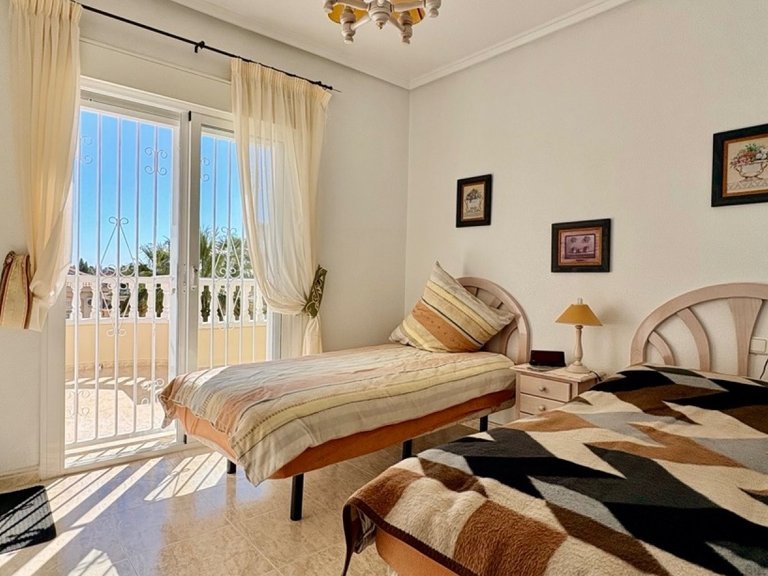 Town House for Sale in Rojales, Alicante 9