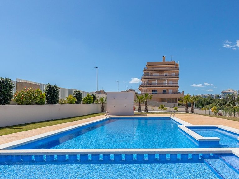 Apartment for Sale in Orihuela Costa, Alicante 31