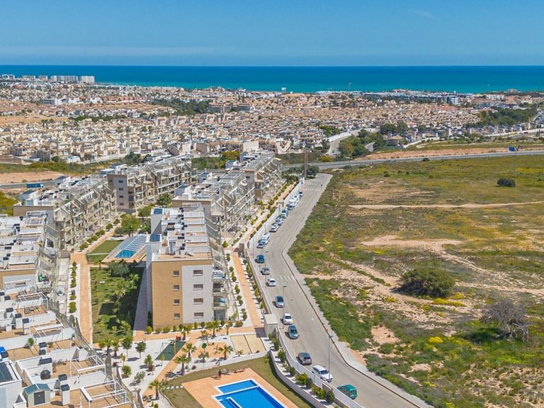 Apartment for Sale in Orihuela Costa, Alicante 32