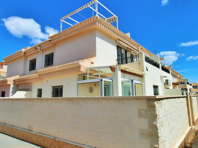 Town House for Sale in Orihuela Costa, Alicante 28