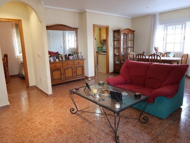 Villa for Sale in Torrevieja, Alicante 11