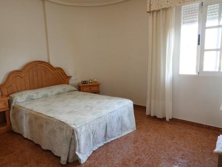 Villa for Sale in Torrevieja, Alicante 13