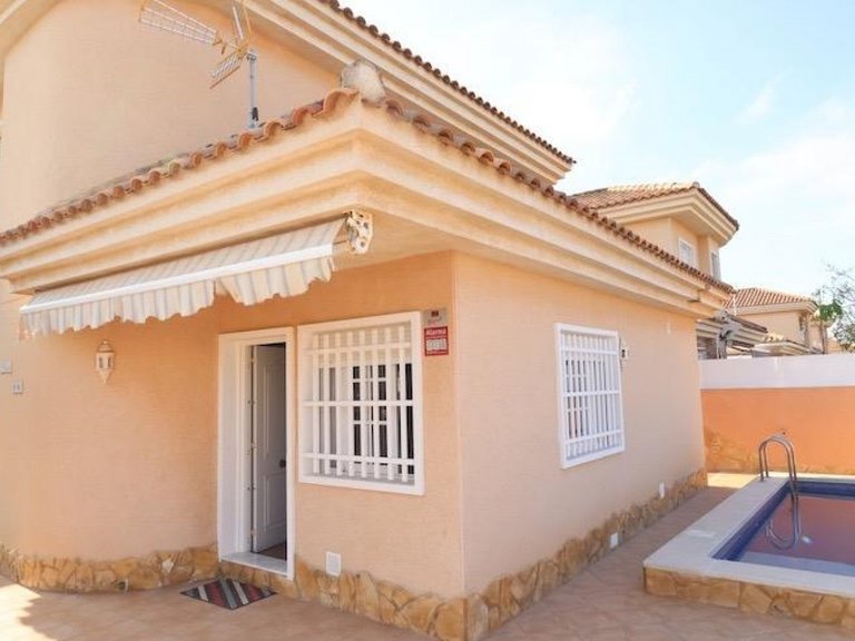 Villa for Sale in Torrevieja, Alicante 21