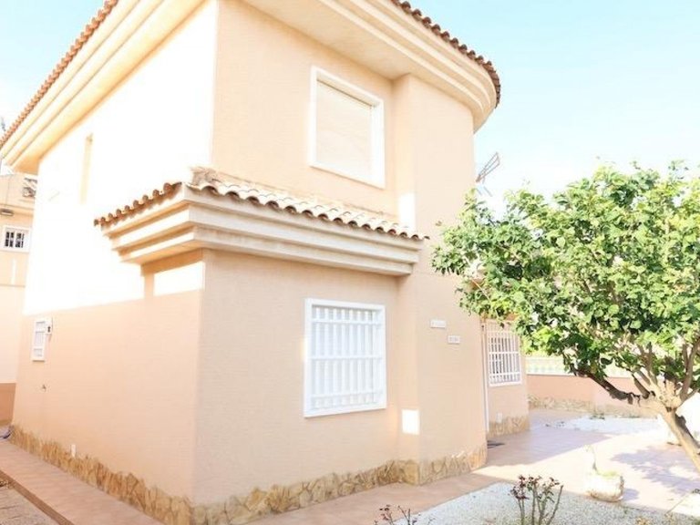 Villa for Sale in Torrevieja, Alicante 23