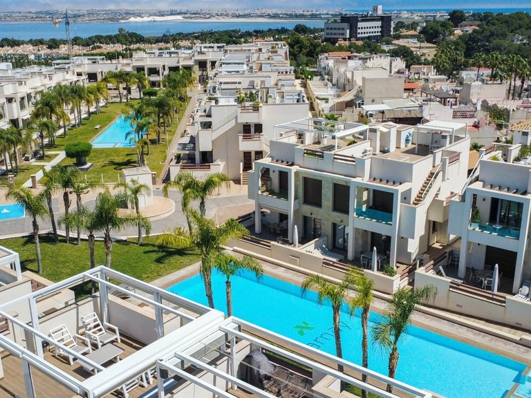 Apartment for Sale in Costa Blanca Torrevieja, Alicante 5