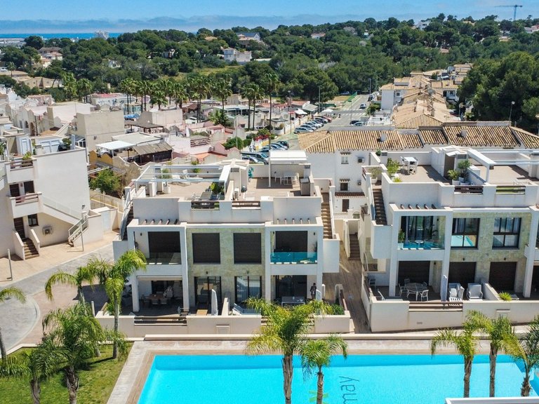 Apartment for Sale in Costa Blanca Torrevieja, Alicante 8