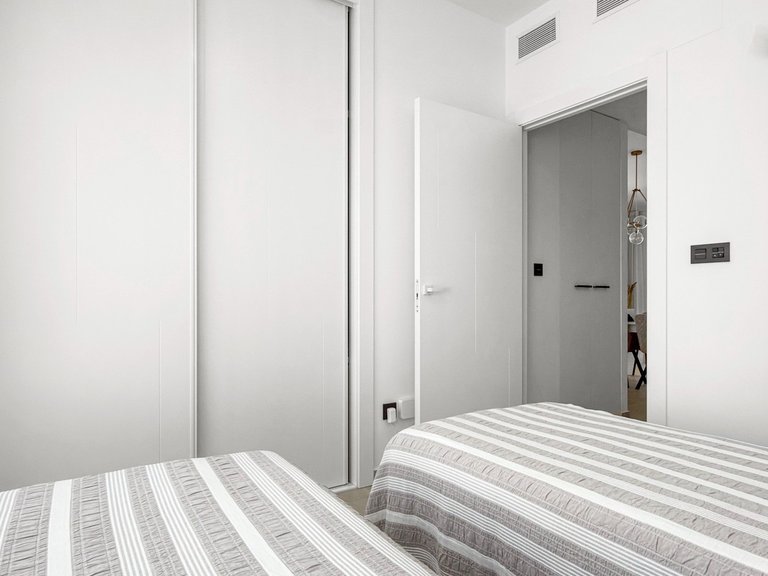 Apartment for Sale in Costa Blanca Torrevieja, Alicante 16