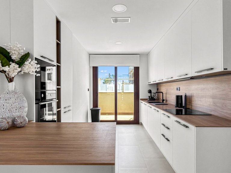 Apartment for Sale in Costa Blanca Torrevieja, Alicante 6