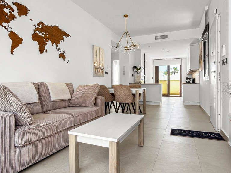 Apartment for Sale in Costa Blanca Torrevieja, Alicante 23