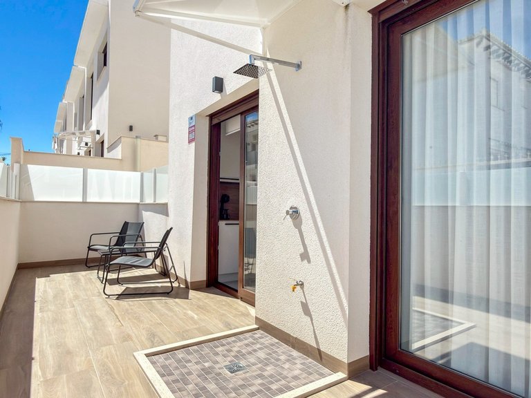 Apartment for Sale in Costa Blanca Torrevieja, Alicante 25