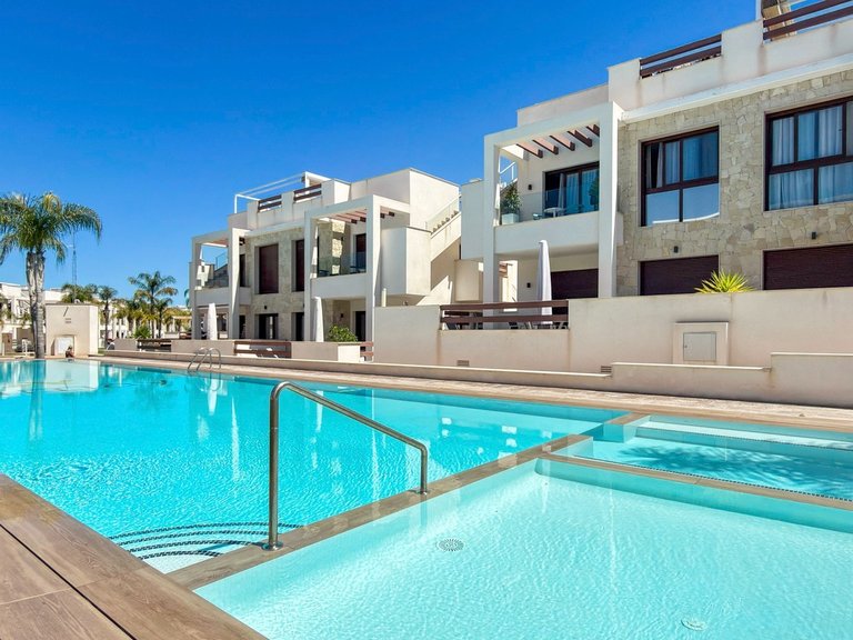 Apartment for Sale in Costa Blanca Torrevieja, Alicante 29