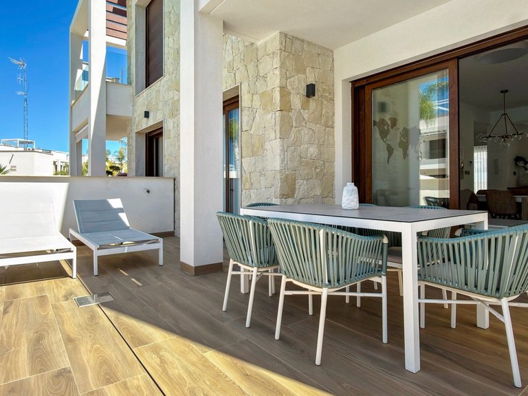 Apartment for Sale in Costa Blanca Torrevieja, Alicante 28