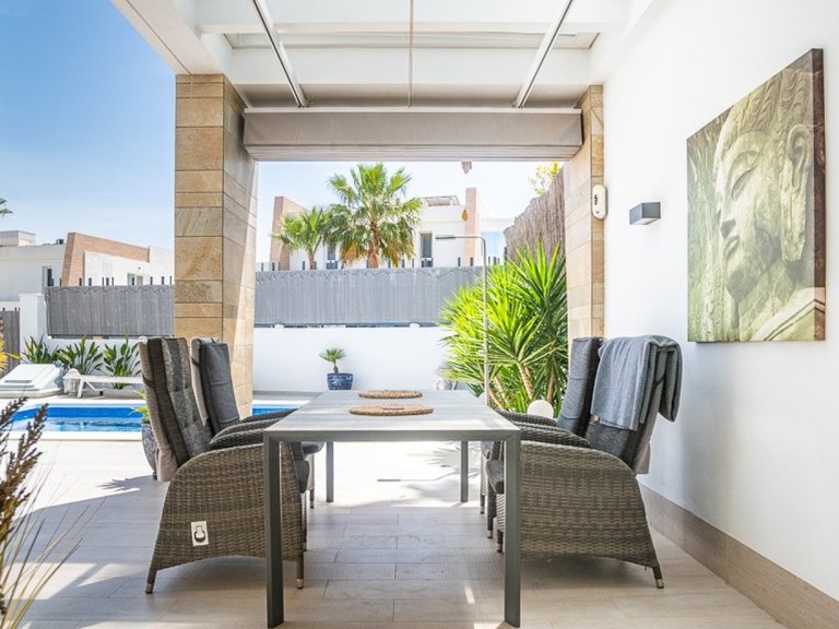 Villa for Sale in Algorfa, Alicante 7
