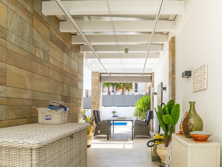 Villa for Sale in Algorfa, Alicante 8