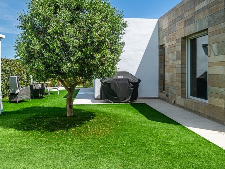 Villa for Sale in Algorfa, Alicante 36