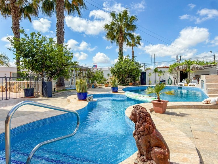 Villa for Sale in Costa Blanca Ciudad Quesada, Alicante 6