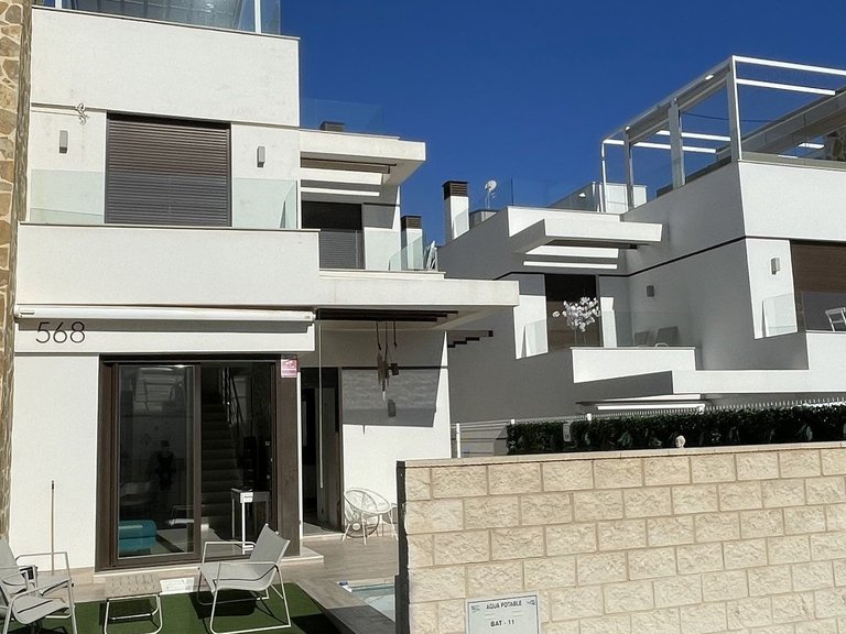 Villa for Sale in Orihuela Costa, Alicante 1