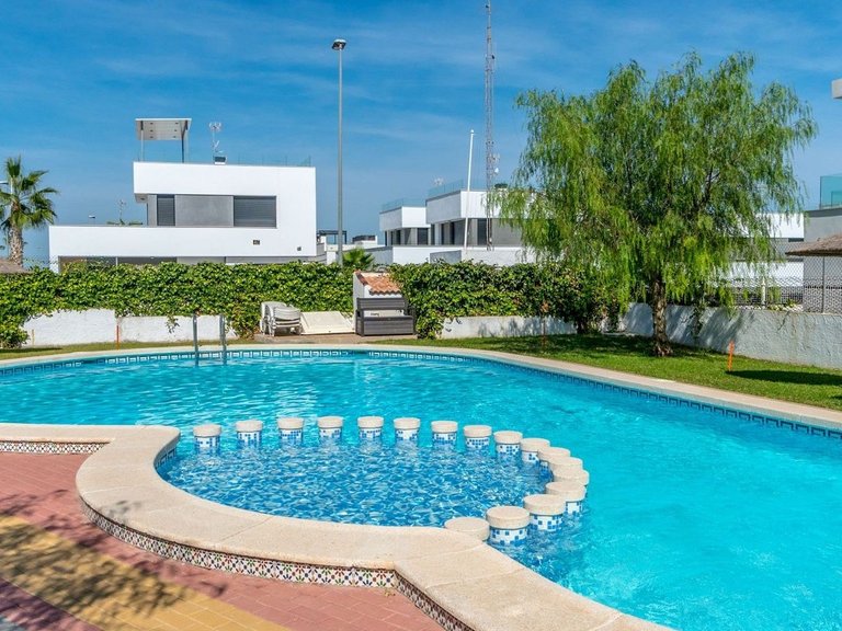 Villa for Sale in Orihuela Costa, Alicante 32