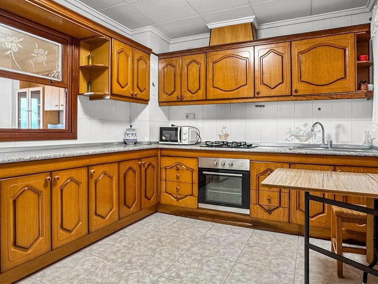 Apartment for Sale in Costa Blanca Torrevieja, Alicante 4